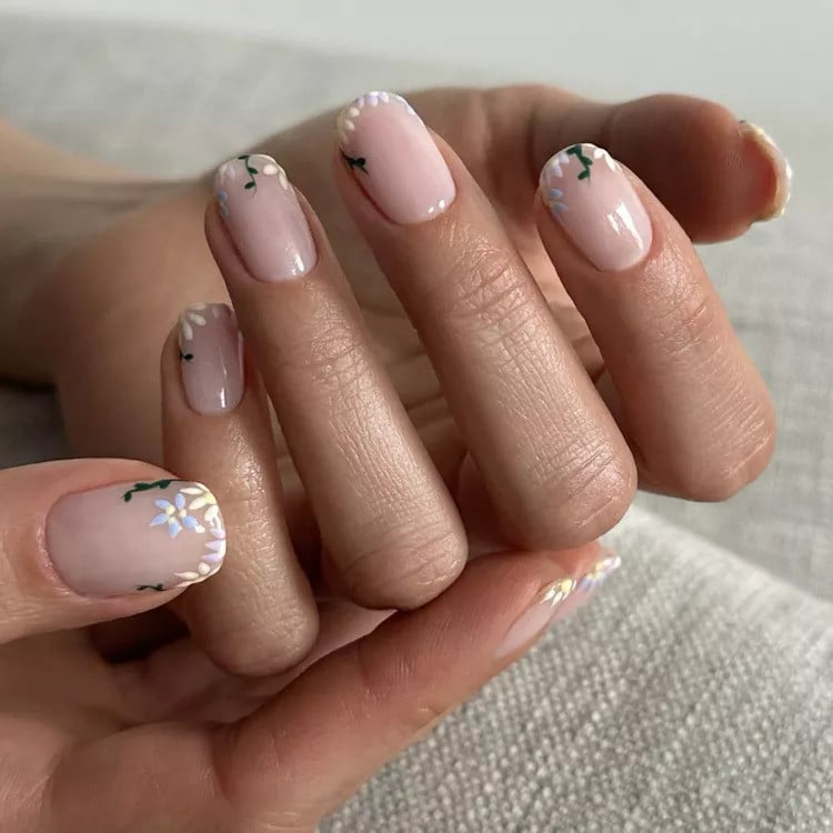 Instagram/ @saruhnails