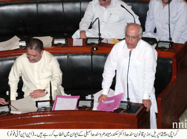 sindh law minister sikander mandhro addresses the assembly during friday 039 s session photo nni sindh law minister sikander mandhro addresses the assembly during friday 039 s session photo nni