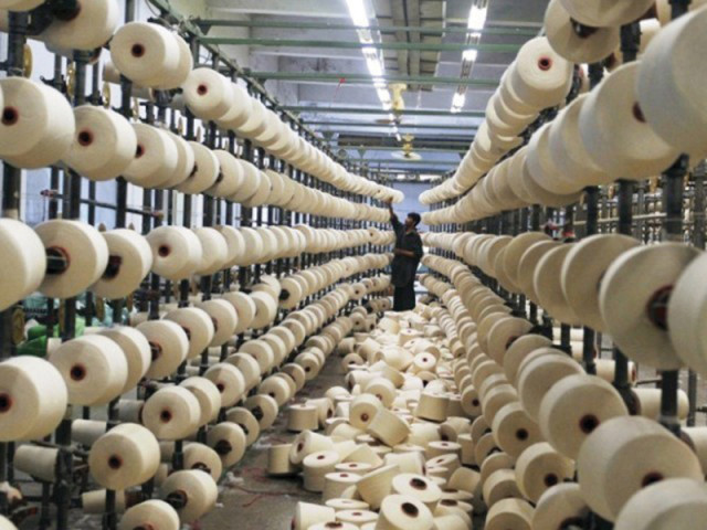the yarn industry of pakistan has started feeling the heat of the extraordinarily liberal tariff regime photo file the yarn industry of pakistan has started feeling the heat of the extraordinarily liberal tariff regime photo file
