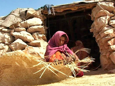 from karachi to gorakh few are the wants of gorakh a colouring agent fulfils many