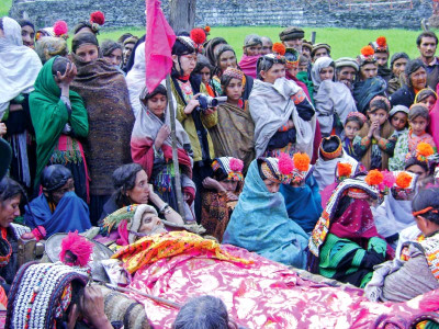 celebrating death a festive goodbye