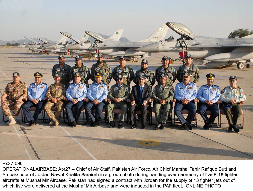 air chief marshall tahir rafique butt and ambassador of jordan nawaf khalifa saraireh in a group photo during the handing over ceremony of f 16 aircrafts at musharaf mir air base photo online