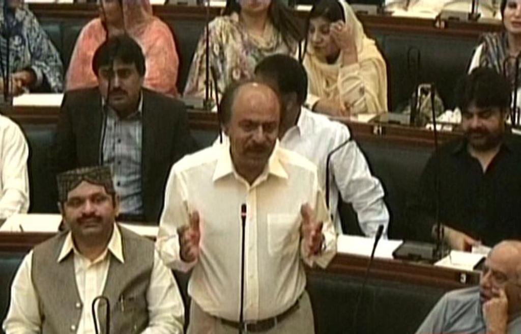 express news screengrab of sindh minister for education nisar khuhro