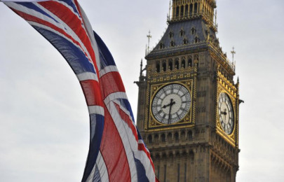 british economy grows 0 8 in first quarter