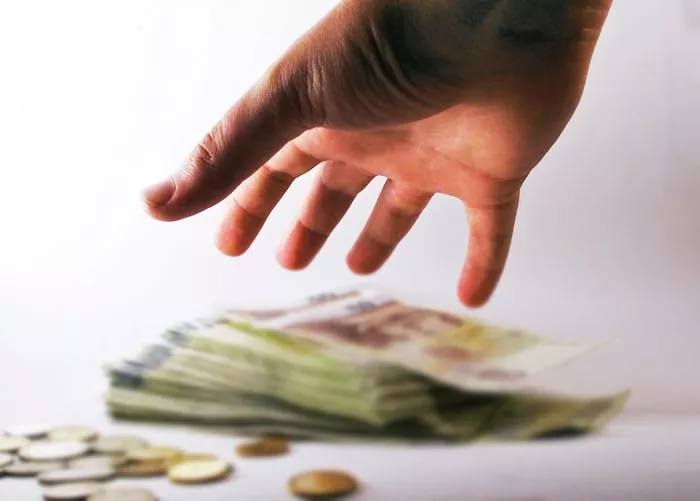 according to papers submitted by the special investigation unit of the fia the accused caused a loss of rs500 million to the national exchequer by failing to return the investment made by the privatisation commission pc in 2010 photo file