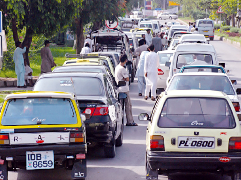 a long queue of motorists outside a gas filling station in islamabad photo file