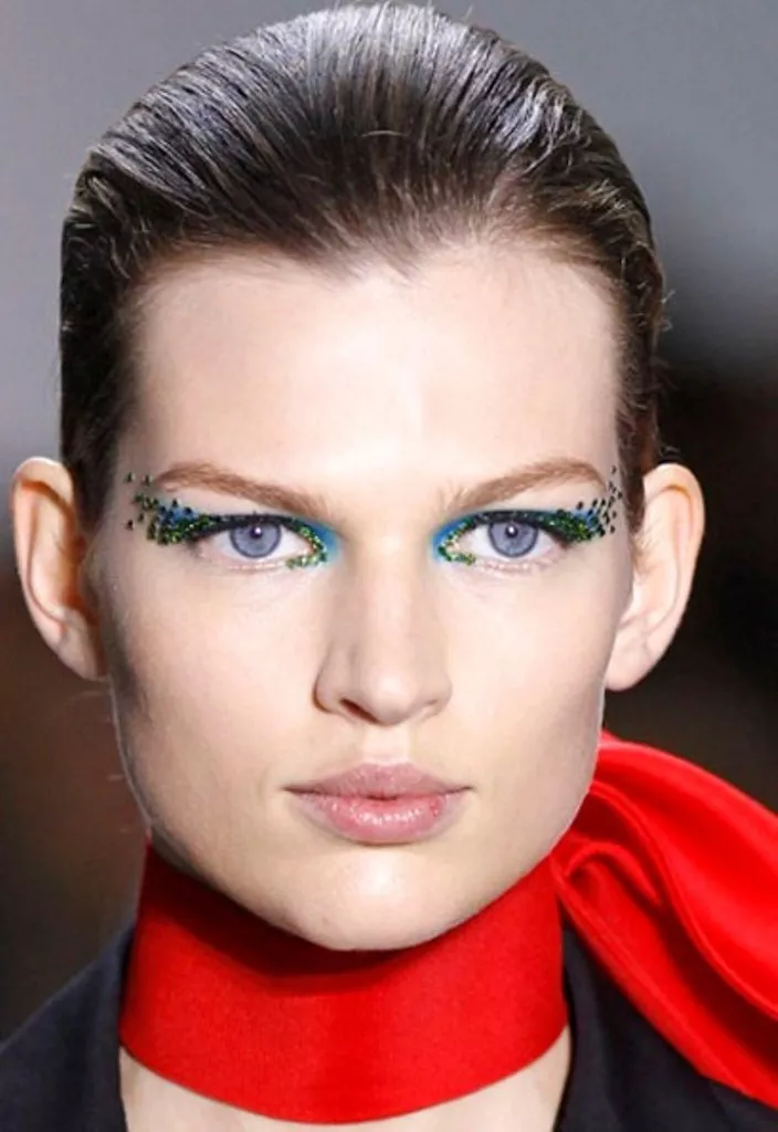 a model sports sparkling eyes on the dior spring summer 2013 runway photo reuters a model sports sparkling eyes on the dior spring summer 2013 runway photo reuters
