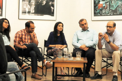 make your own media 3g or not an alternative media is still a distant dream make your own media 3g or not an alternative media is still a distant dream