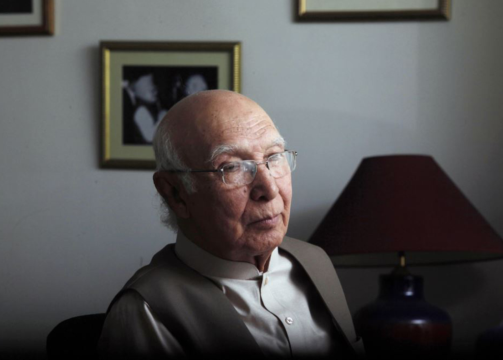 prime minister s adviser on national security and foreign affairs sartaj aziz dispelled the impression that pakistan had changed its foreign policy photo reuters file