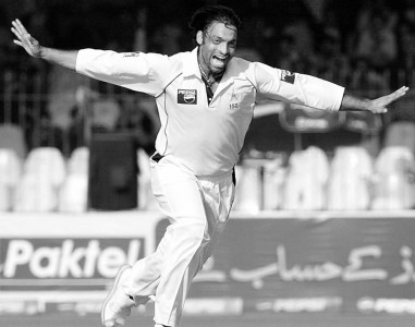 shoaib akhtar the rawalpindi express
