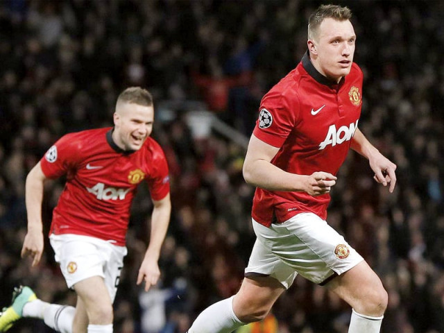 according to giggs phil jones injury is not serious enough to rule him out of the 30 man england squad for the world cup photo afp according to giggs phil jones injury is not serious enough to rule him out of the 30 man england squad for the world cup photo afp