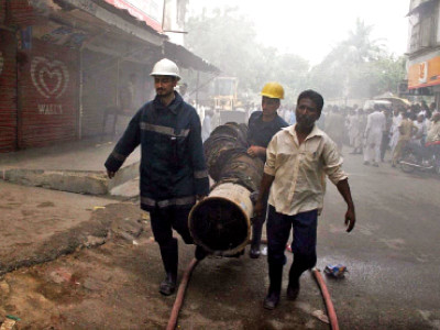 short circuit man suffocates to death in factory fire