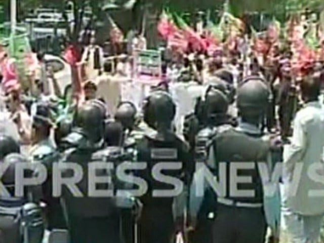 express news screengrab of the site of the clash