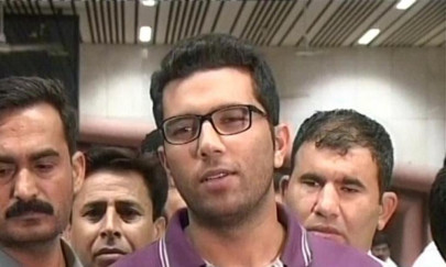 pakistani student beaten up in indian university arrives in lahore