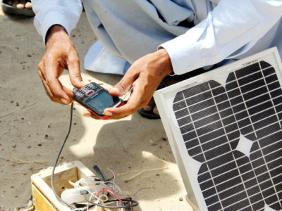 making do the desert sun giveth and the desert sun taketh away