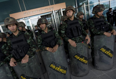 thai junta summons ousted leaders imposes travel ban