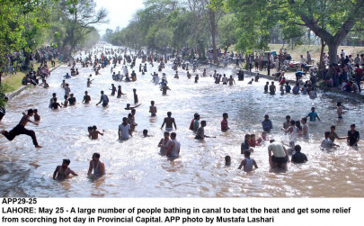 beat the heat absence of safety measures put canal divers at risk