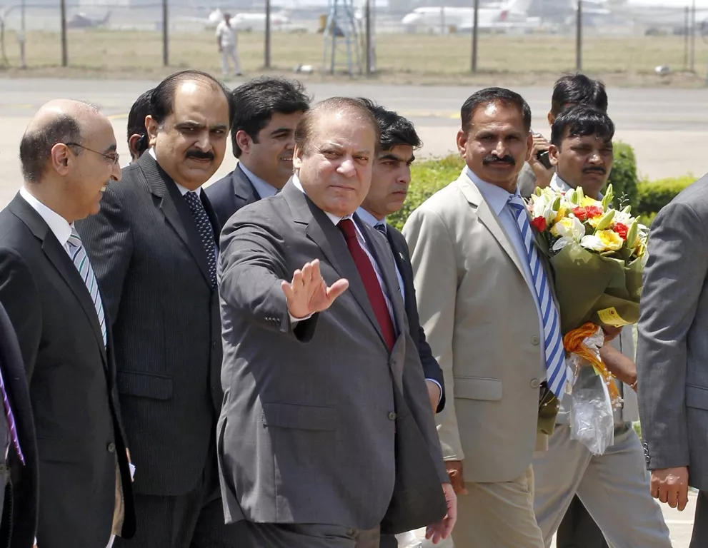 prime minister nawaz sharif waves upon his arrival at the airport in new delhi may 26 2014 photo reuters prime minister nawaz sharif waves upon his arrival at the airport in new delhi may 26 2014 photo reuters
