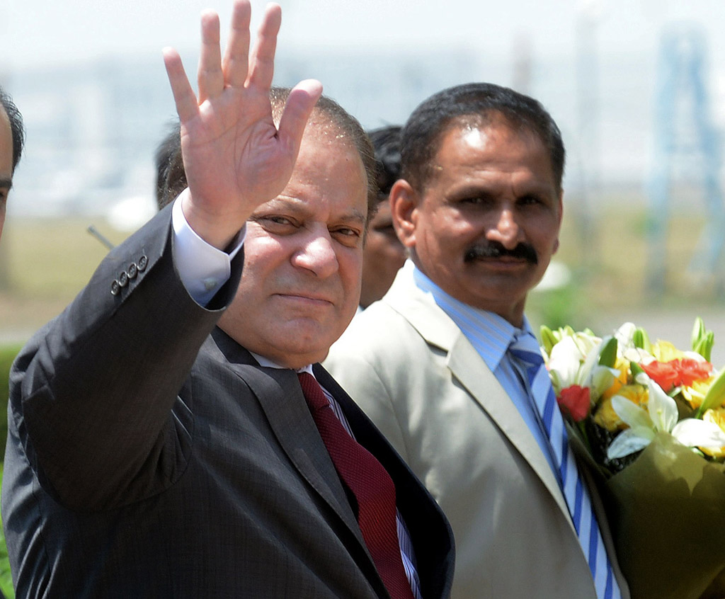 we should remove fears mistrust and misgivings about each other said pm nawaz sharif photo afp