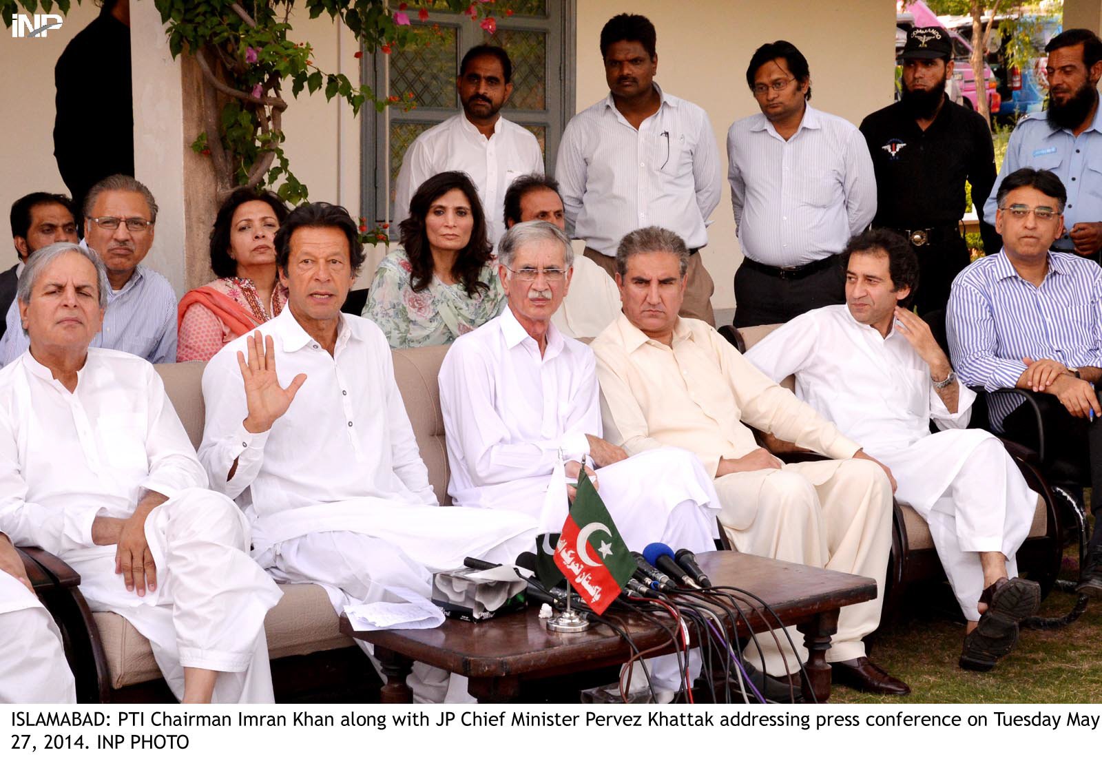pti chairperson imran khan along with party leaders photo inp