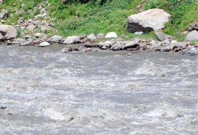 ji leader drowns while saving a student