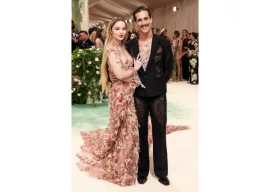 dove cameron reveals private relationship details with m neskin s damiano david dove cameron reveals private relationship details with m neskin s damiano david