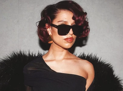 the new lyric queen the new lyric queen