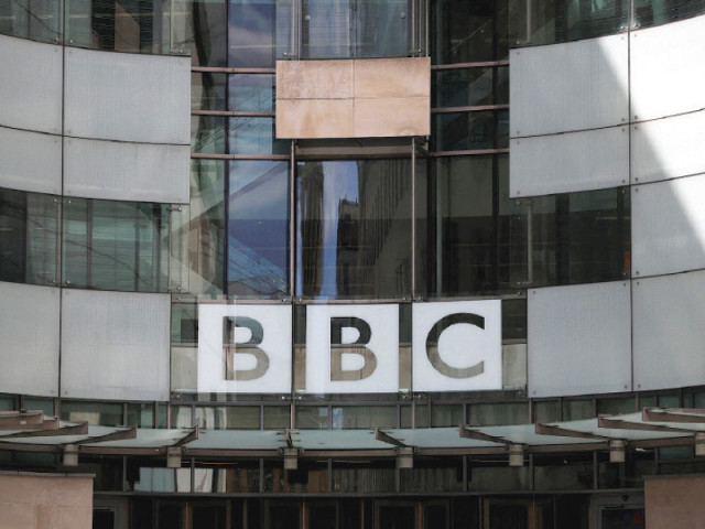 bbc apologises to strictly come dancing contestants bbc apologises to strictly come dancing contestants