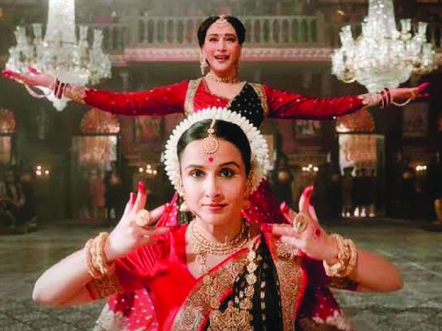 vidya balan and madhuri dixit to haunt in tandem on november 1 photo file vidya balan and madhuri dixit to haunt in tandem on november 1 photo file