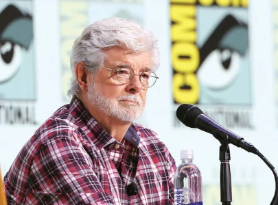 lucas wows at comic con