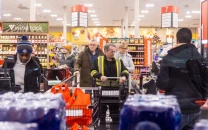 canada enters surprise technical recession