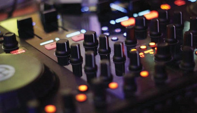 dj industry in pakistan on the playlist