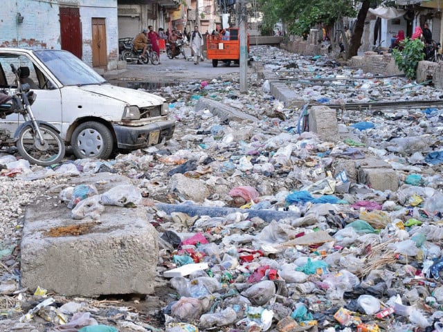 Clogged drains raise monsoon flood fears in Hyderabad