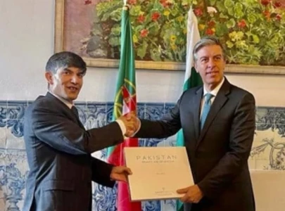 pakistan portugal seek to cement ties
