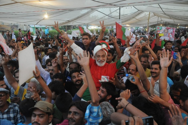 mqm supporters celebrating after the mqm chief was released on bail photo express mohammad noman mqm supporters celebrating after the mqm chief was released on bail photo express mohammad noman