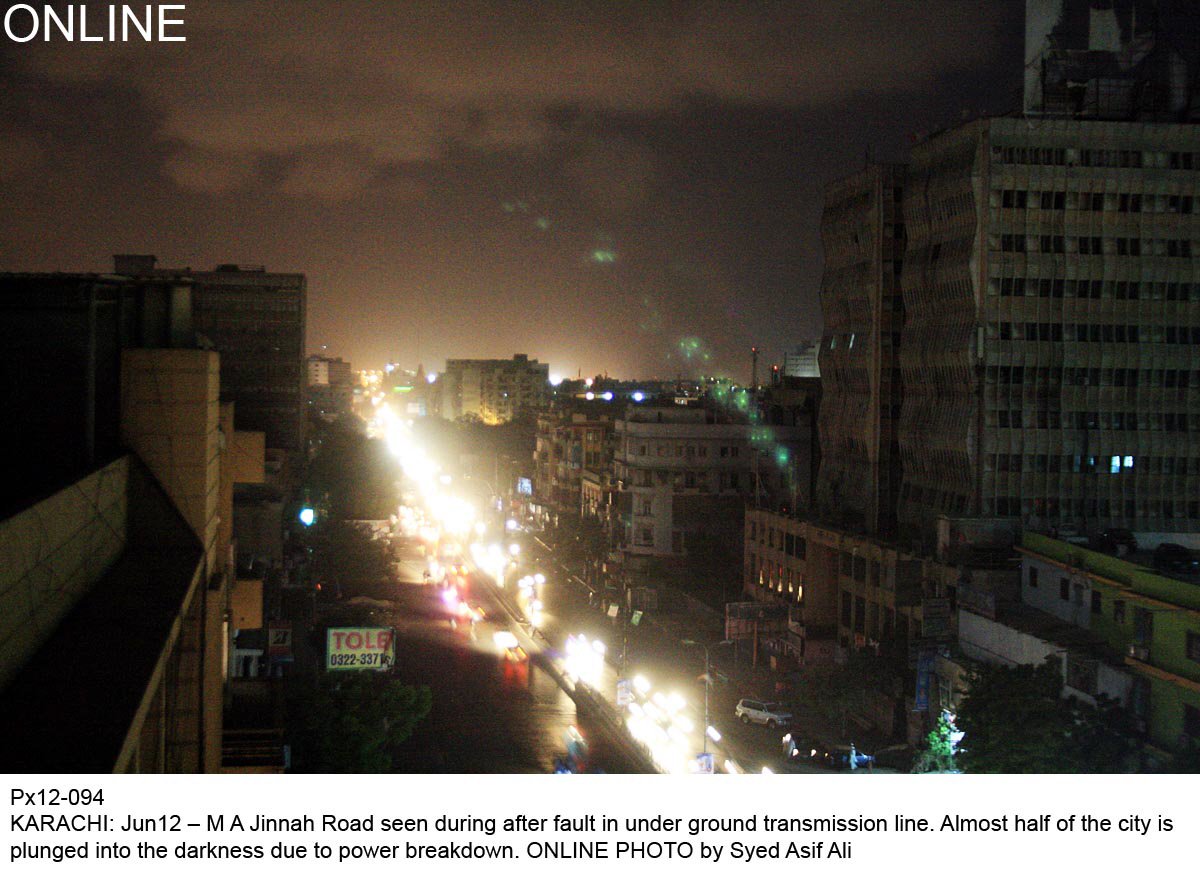 ma jinnah road sunk in darkness after a fault left half the city without power on thursday evening photo online