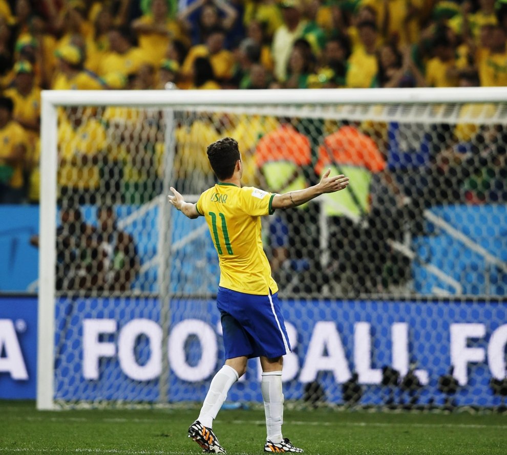 brazil 039 s midfielder oscar celebrates scoring the 3 1 goal during a group a football match between brazil and croatia at the corinthians arena in sao paulo during the 2014 fifa world cup on june 12 2014 photo afp