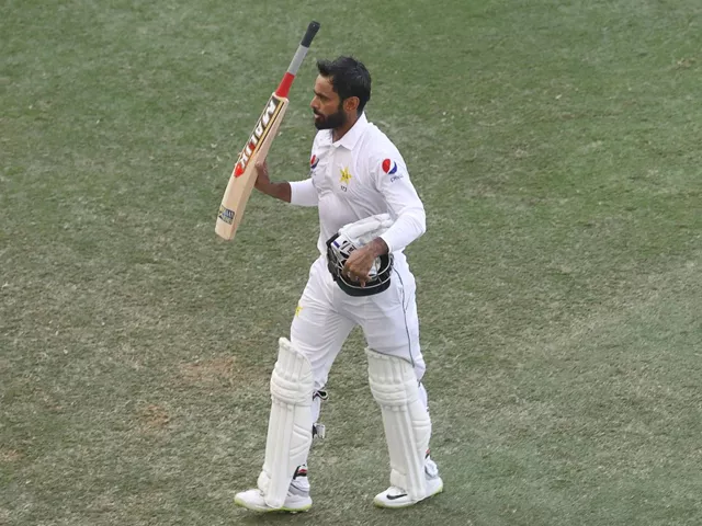 mohammad hafeez leaves the field on day one of the 1st test cricket match between australia and pakistan at the dubai international cricket stadium in dubai on october 7 2018 photo getty mohammad hafeez leaves the field on day one of the 1st test cricket match between australia and pakistan at the dubai international cricket stadium in dubai on october 7 2018 photo getty