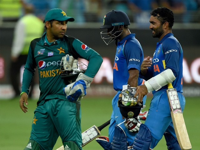 pakvsind what was to be a nail biting clash quickly became a one sided affair