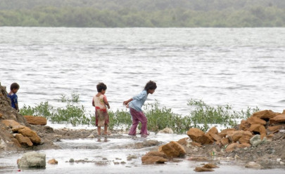cyclone nanauk be my guest and let the mosquitoes feast on you