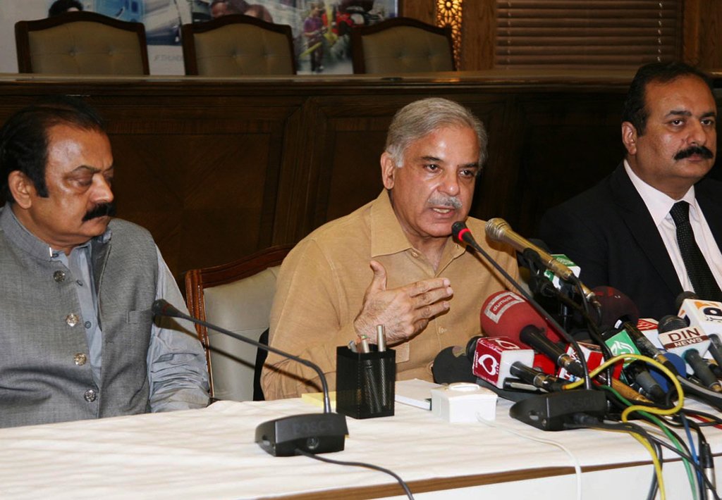 i ve requested the lahore high court chief justice to form a judicial commission probe the matter on a daily basis and bring the facts before the nation said cm punjab shahbaz sharif photo inp