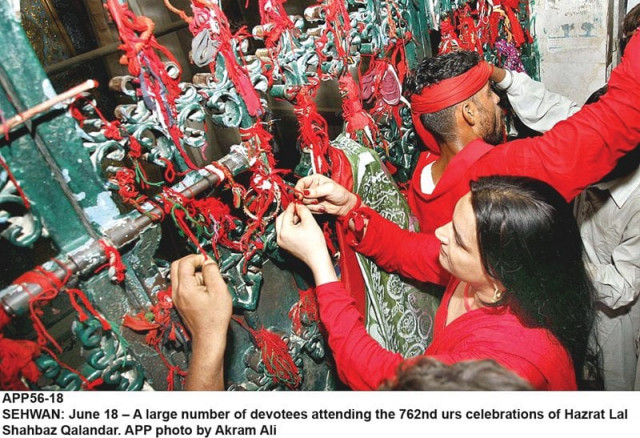 thousands of devotees have gathered at sehwan for the 762nd urs celebrations photo app thousands of devotees have gathered at sehwan for the 762nd urs celebrations photo app