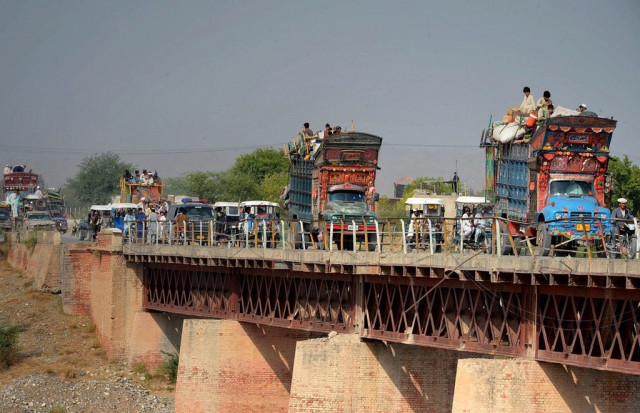 k p governor upset over idps being turned back k p governor upset over idps being turned back
