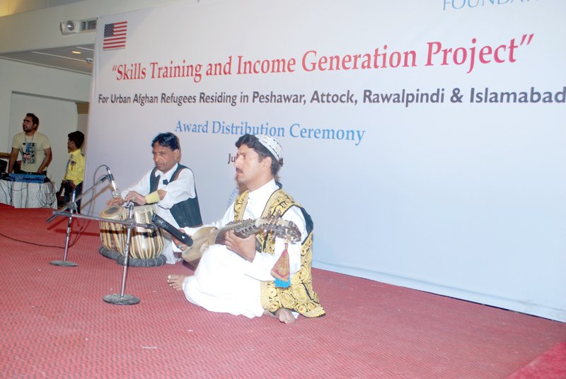improving livelihoods afghan refugees receive skill training certificates
