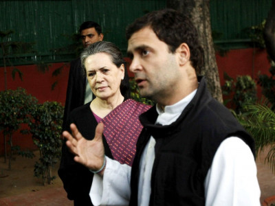sonia rahul gandhi summoned by indian court over misappropriation claims