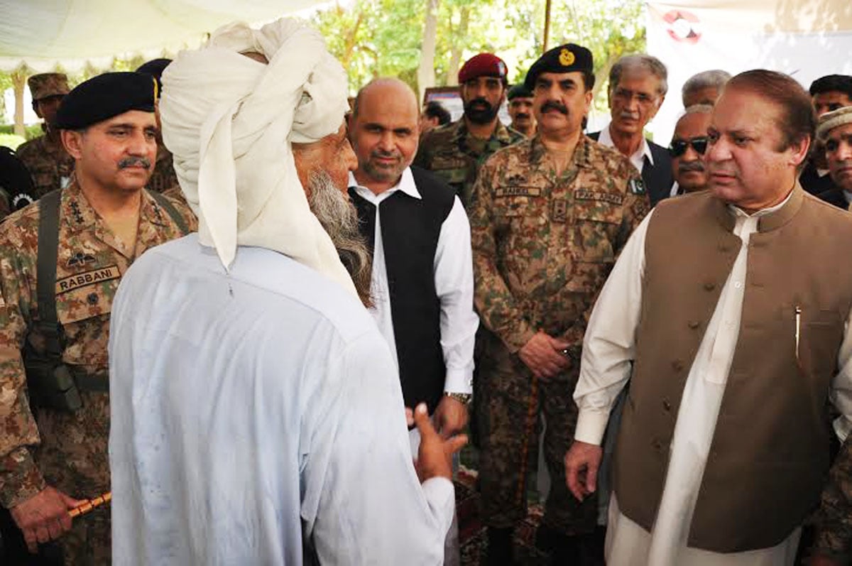 helping idps pm nawaz announces rs20 000 ramazan package for each family