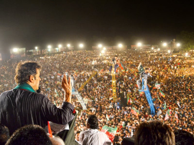 countdown begins imran to lead tsunami march on august 14 countdown begins imran to lead tsunami march on august 14