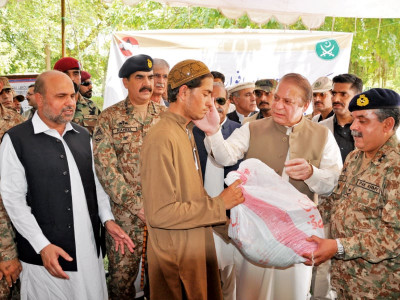 pm vows to go the extra mile for idps pm vows to go the extra mile for idps