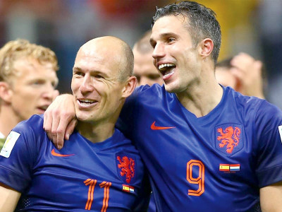 world cup van persie back to terrorise mexico