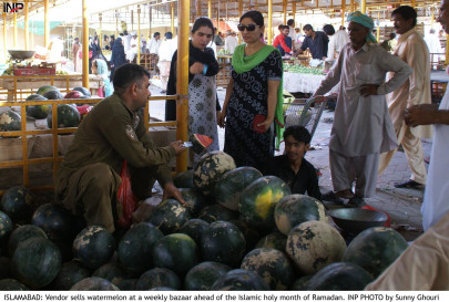 ramazan bazaars overcharging won t be tolerated says cm ramazan bazaars overcharging won t be tolerated says cm